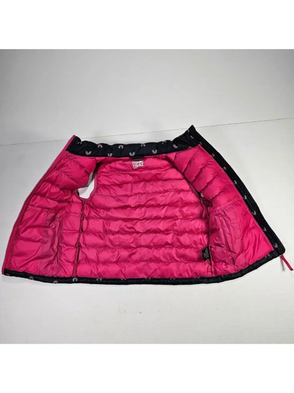 32 Degrees Heat Sleeveless Puffer Vest Girls Size XS Blue w/ Rainbow Print